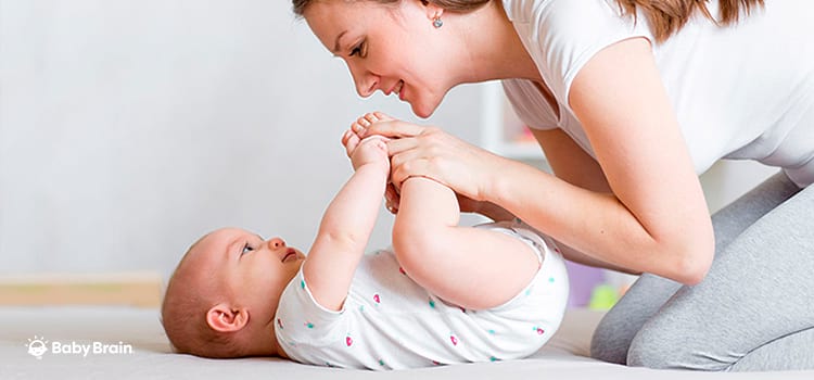 Cómo empezar a estimular el lenguaje de tu bebé
